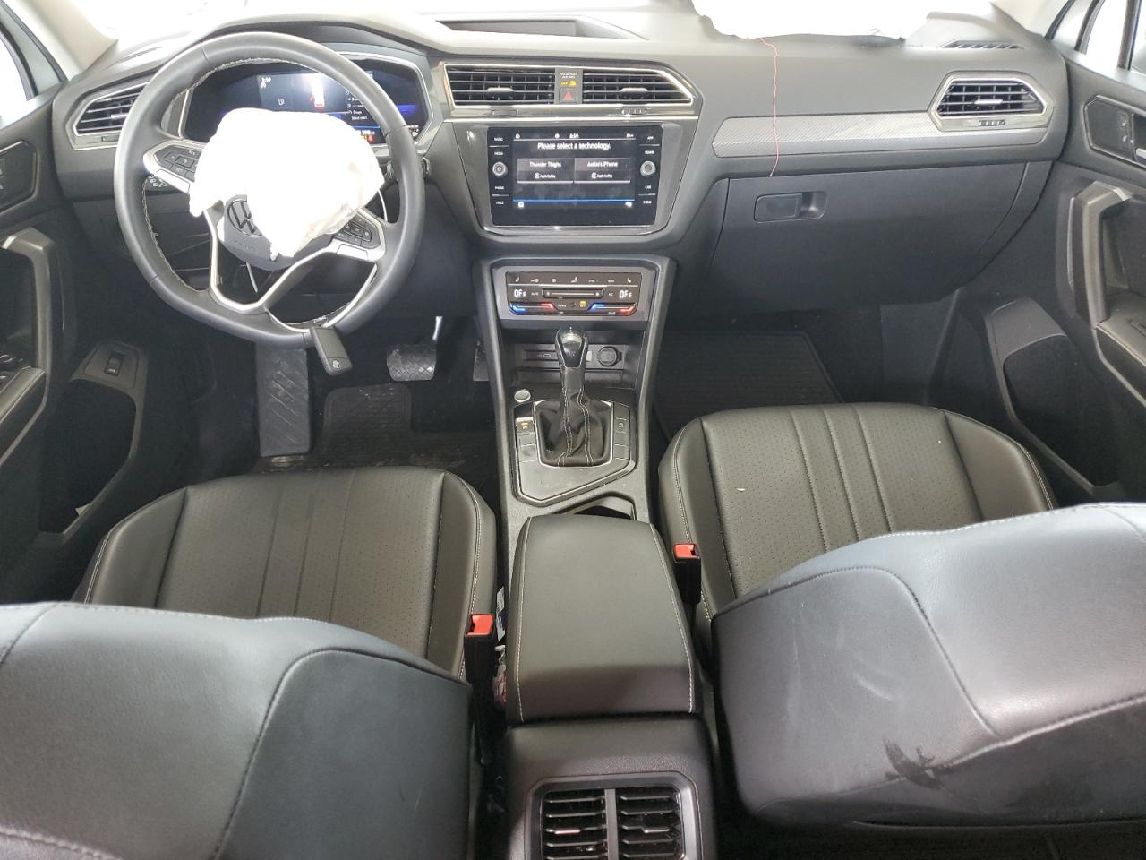 2022 VOLKSWAGEN TIGUAN SE VIN:3VV3B7AX8NM013323
