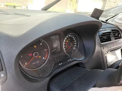 2014 Volkswagen Polo VIN: