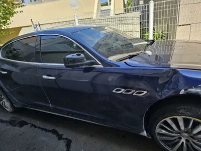 2016 Maserati Quattroporte VIN: