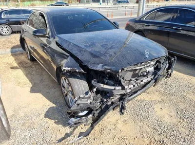 2020 Mercedes-Benz E 300 W1KZF4KB8LA824778 VIN:W1KZF4KB8LA824778