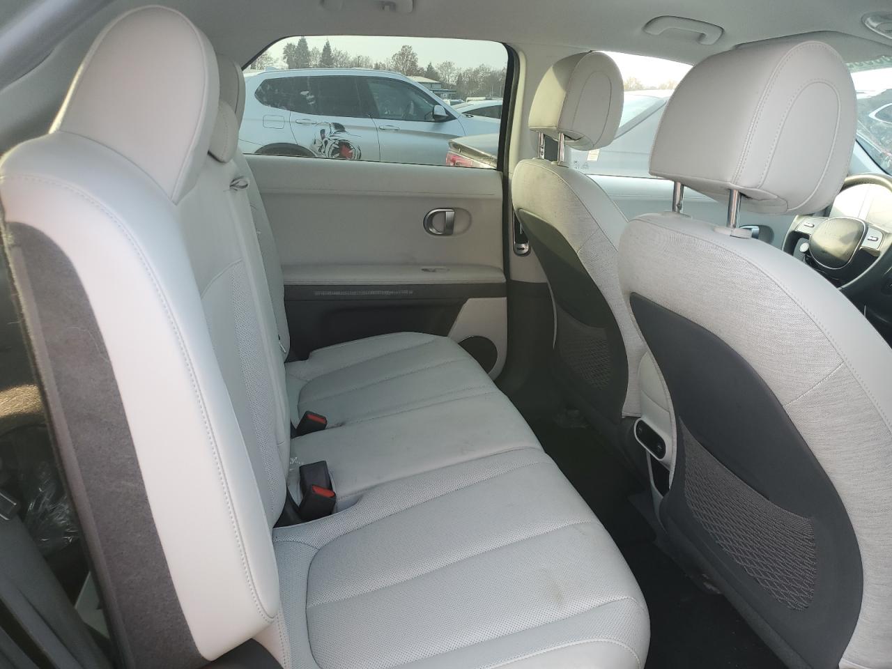 2022 HYUNDAI IONIQ 5 SEL VIN:KM8KNDAF2NU104036