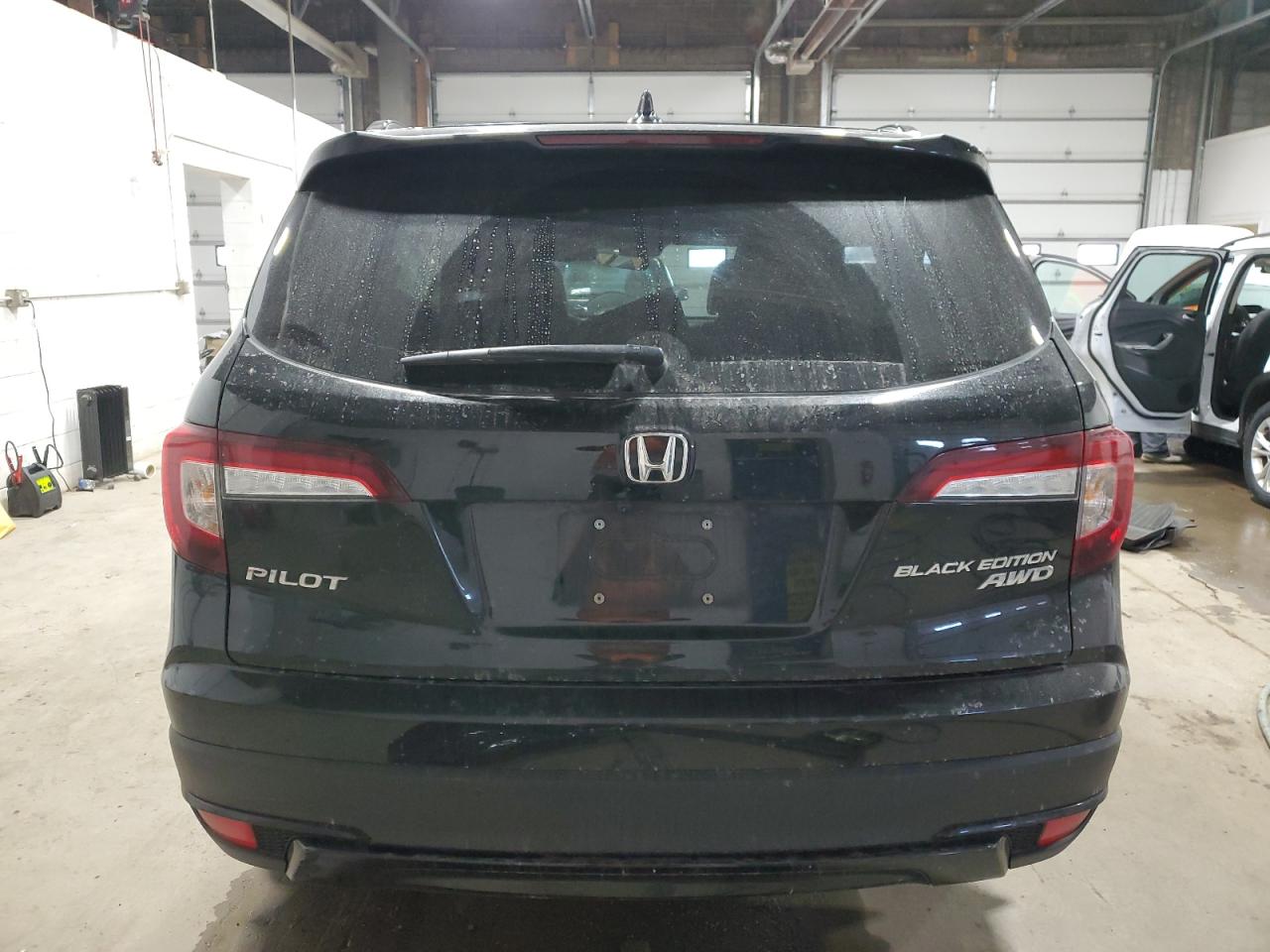 2022 HONDA PILOT BLACK VIN:5FNYF6H71NB041994