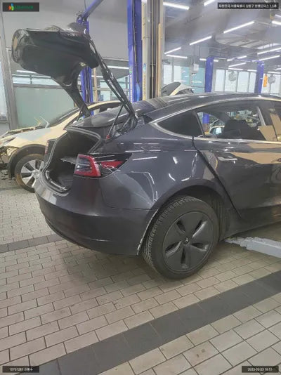 2019 Tesla Model 3 5YJ3E1EB3LF585564 VIN:5YJ3E1EB3LF585564