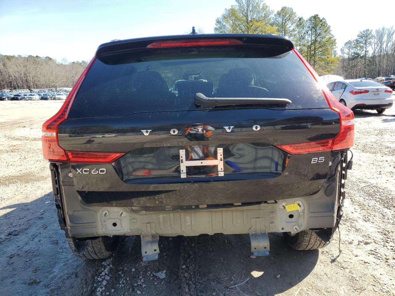 2022 VOLVO XC60 B5 MOMENTUM VIN:YV4L12DK5N1915975