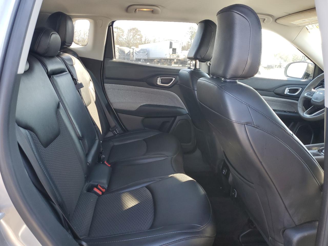 2022 JEEP COMPASS LATITUDE VIN:3C4NJCBB4NT225048