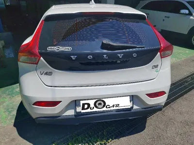 2015 Volvo V40 YV1MV845BF2229918 VIN:YV1MV845BF2229918