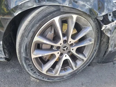 2019 Mercedes-Benz E 300 WDDZF4KB1KA670090 VIN:WDDZF4KB1KA670090