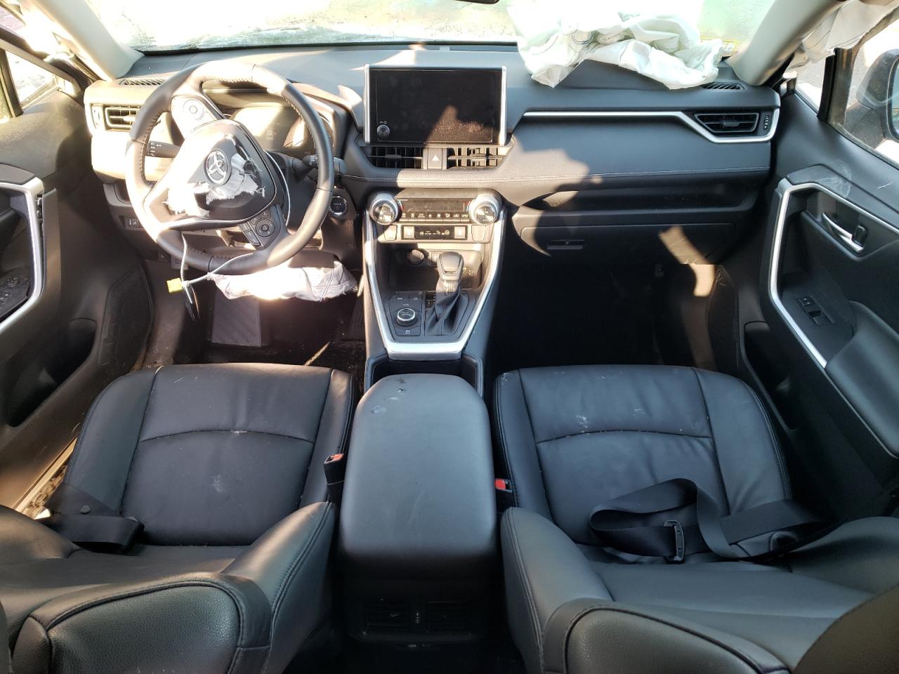 2024 TOYOTA RAV4 XLE VIN:JTMRWRFV7RD251164