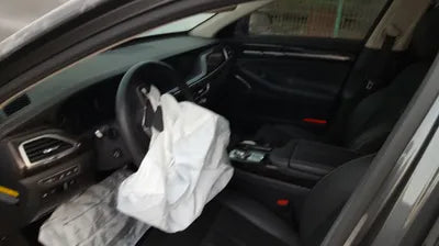 2020 Genesis G90 VIN: