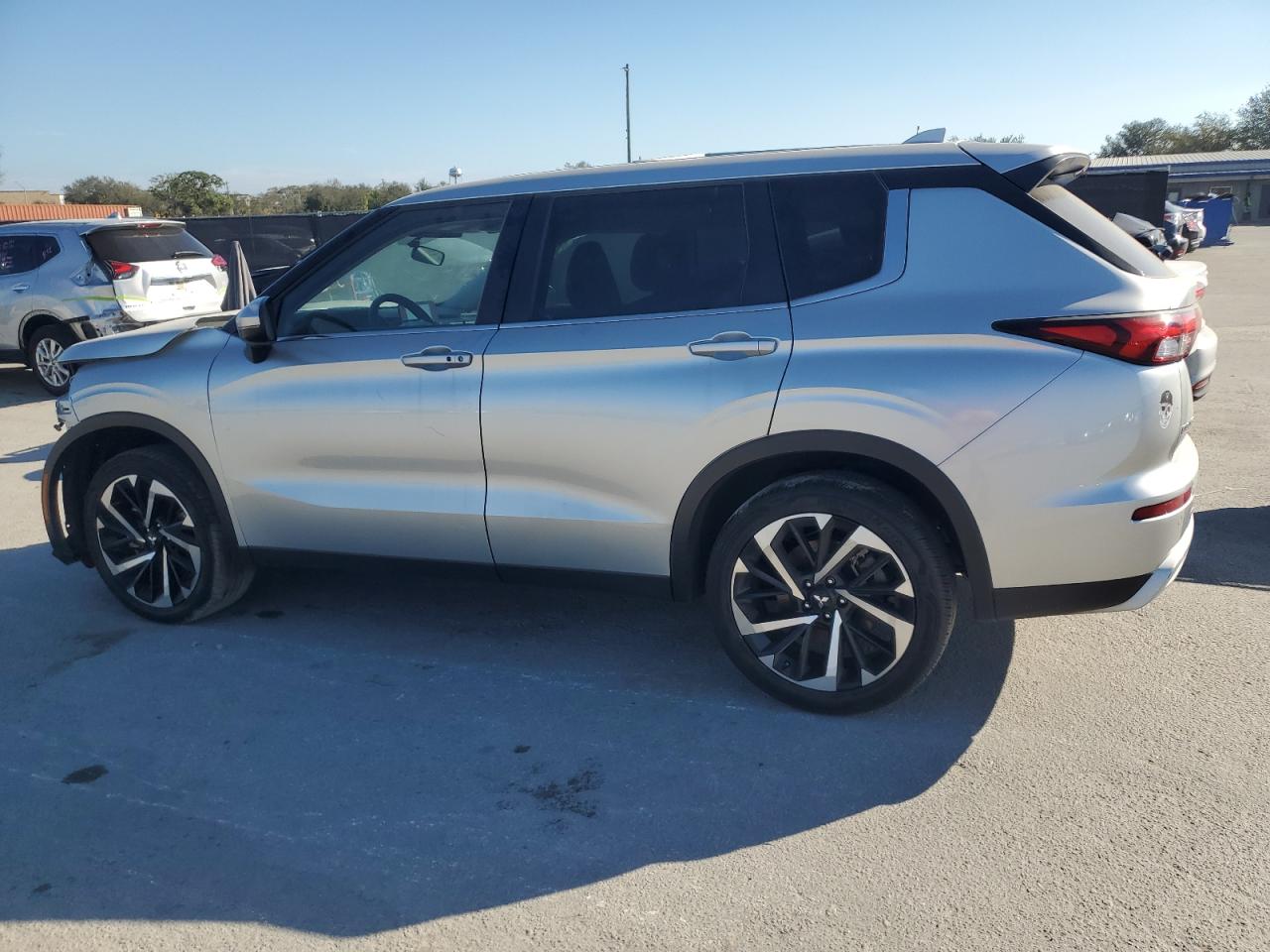 2023 MITSUBISHI OUTLANDER SE VIN:JA4J3UA80PZ026735