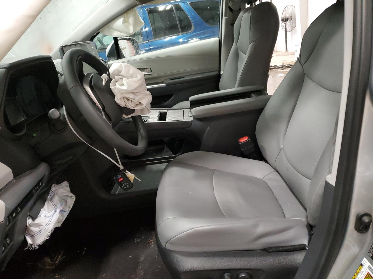 2023 TOYOTA SIENNA XLE VIN:5TDJSKFC3PS093292