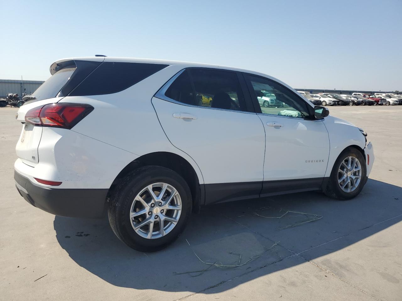 2022 CHEVROLET EQUINOX LT VIN:3GNAXKEV1NS102673