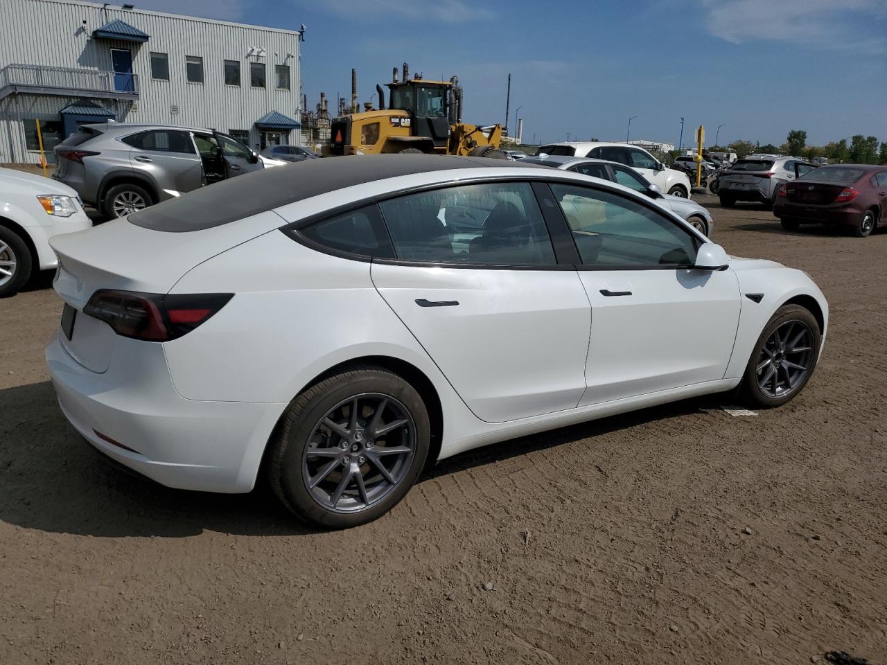 2023 TESLA MODEL 3  VIN:LRW3E1FA2PC872321