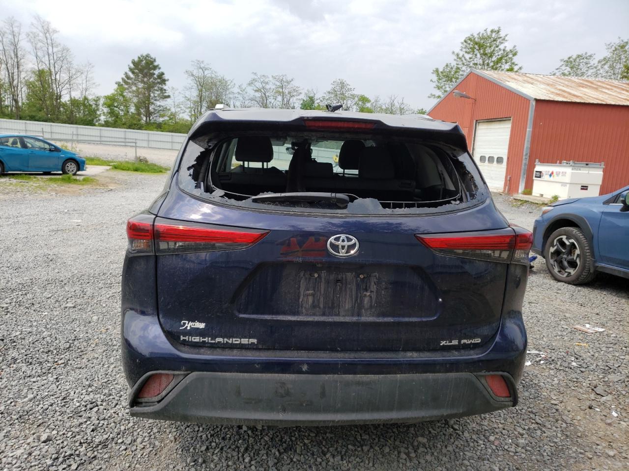 2022 TOYOTA HIGHLANDER XLE VIN:5TDGZRBH2NS247164