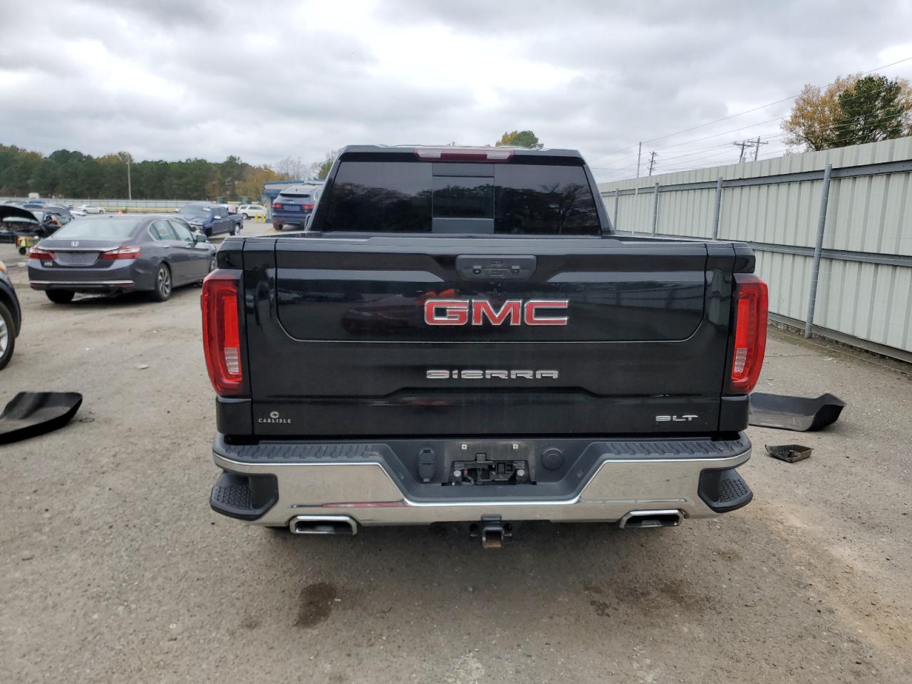 2022 GMC SIERRA K1500 SLT VIN:1GTUUDED1NZ646031