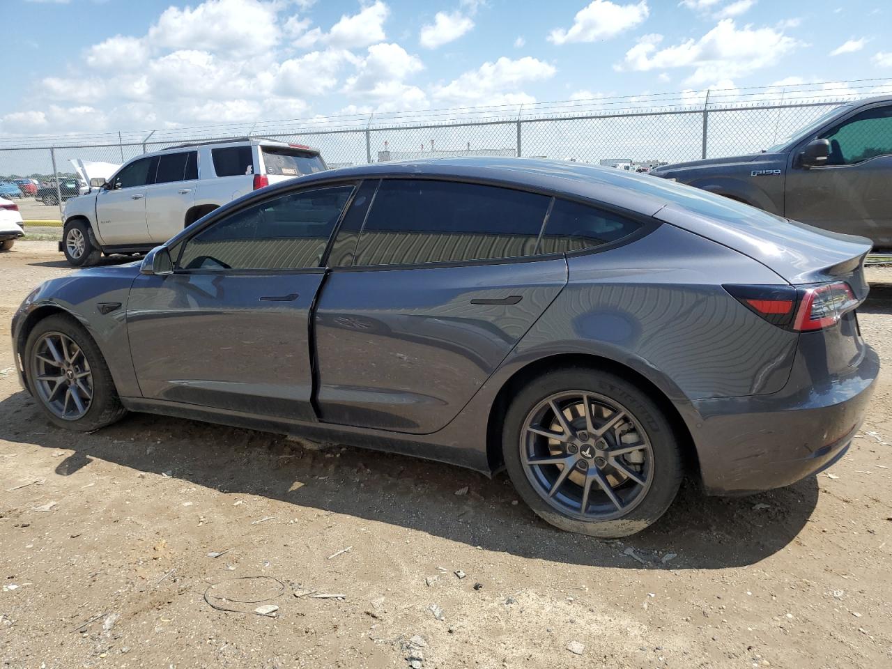 2022 TESLA MODEL 3  VIN:5YJ3E1EB8NF135959