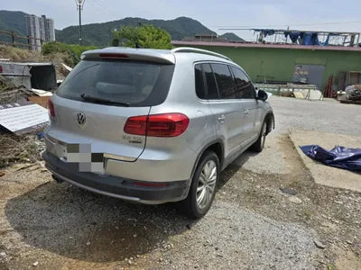 2015 Volkswagen Tiguan VIN: