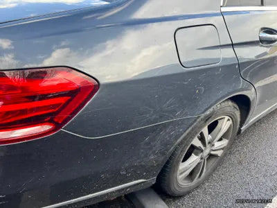 2015 Mercedes-Benz E 220 VIN: