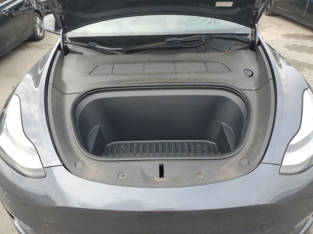 2023 TESLA MODEL Y  VIN:7SAYGDEE6PA043036