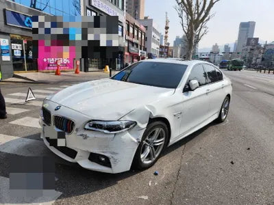 2016 BMW 520 VIN: