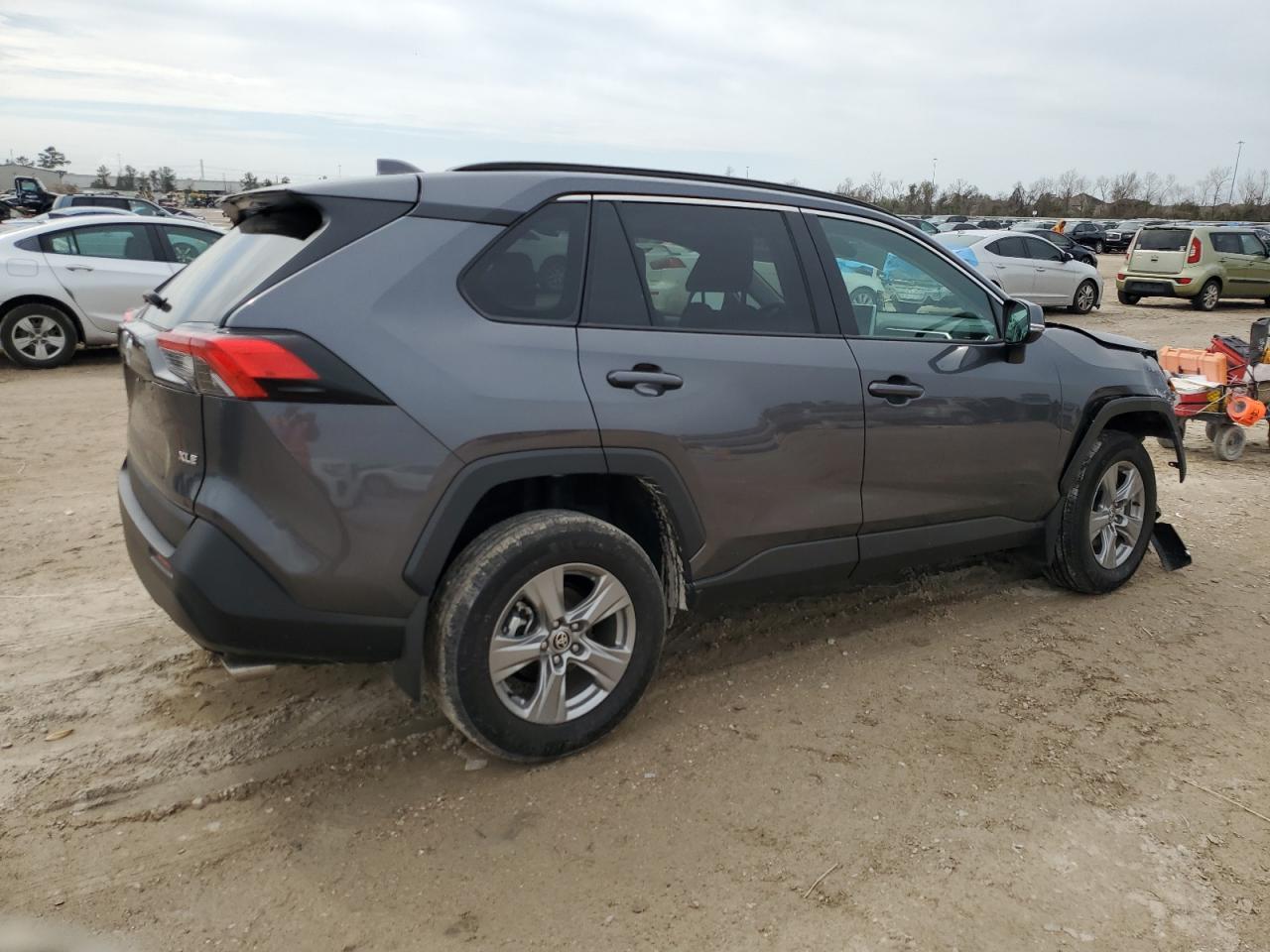 2024 TOYOTA RAV4 XLE VIN:2T3W1RFV9RC278212