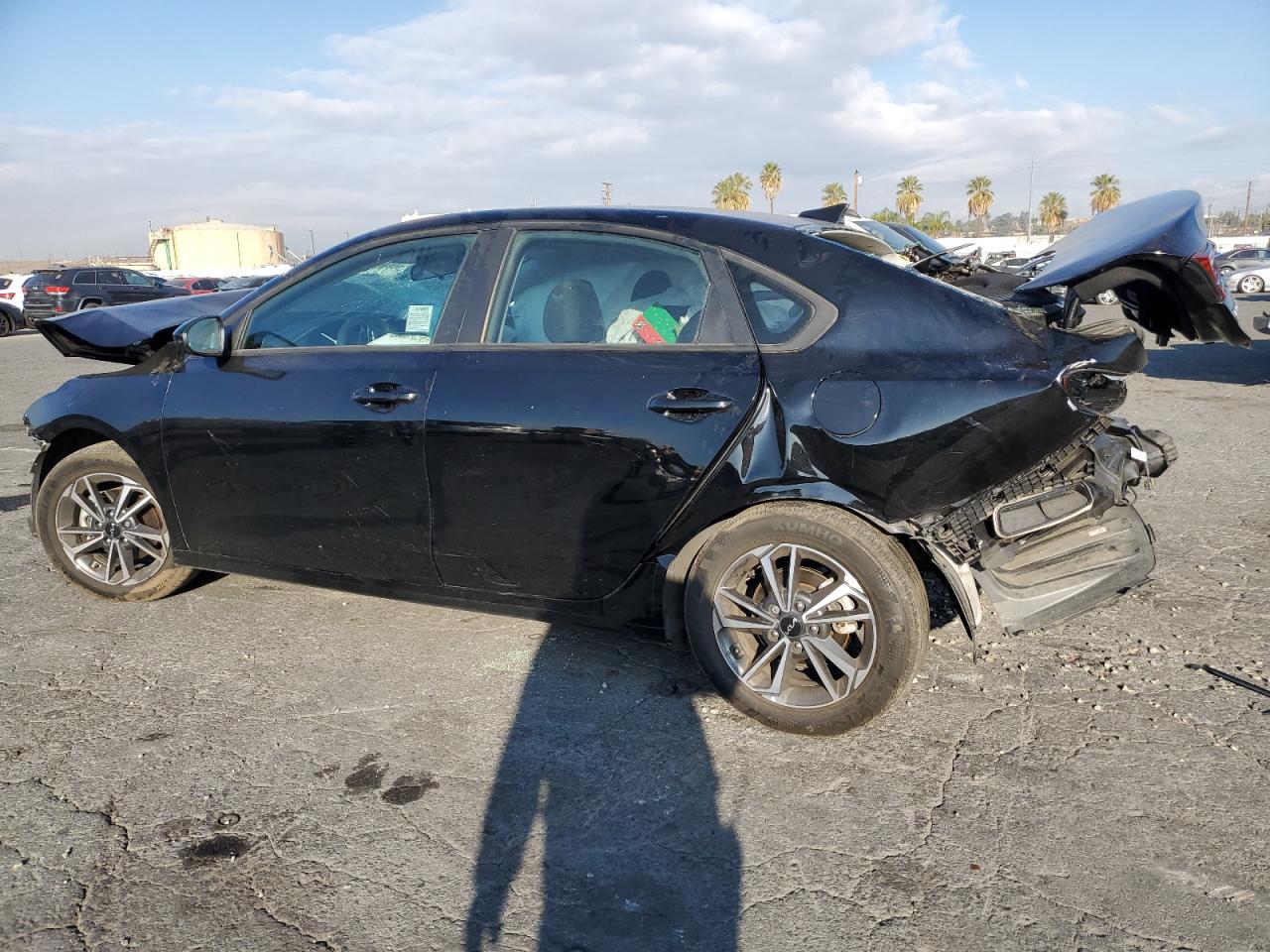 2023 KIA FORTE LX VIN:3KPF24AD2PE584917