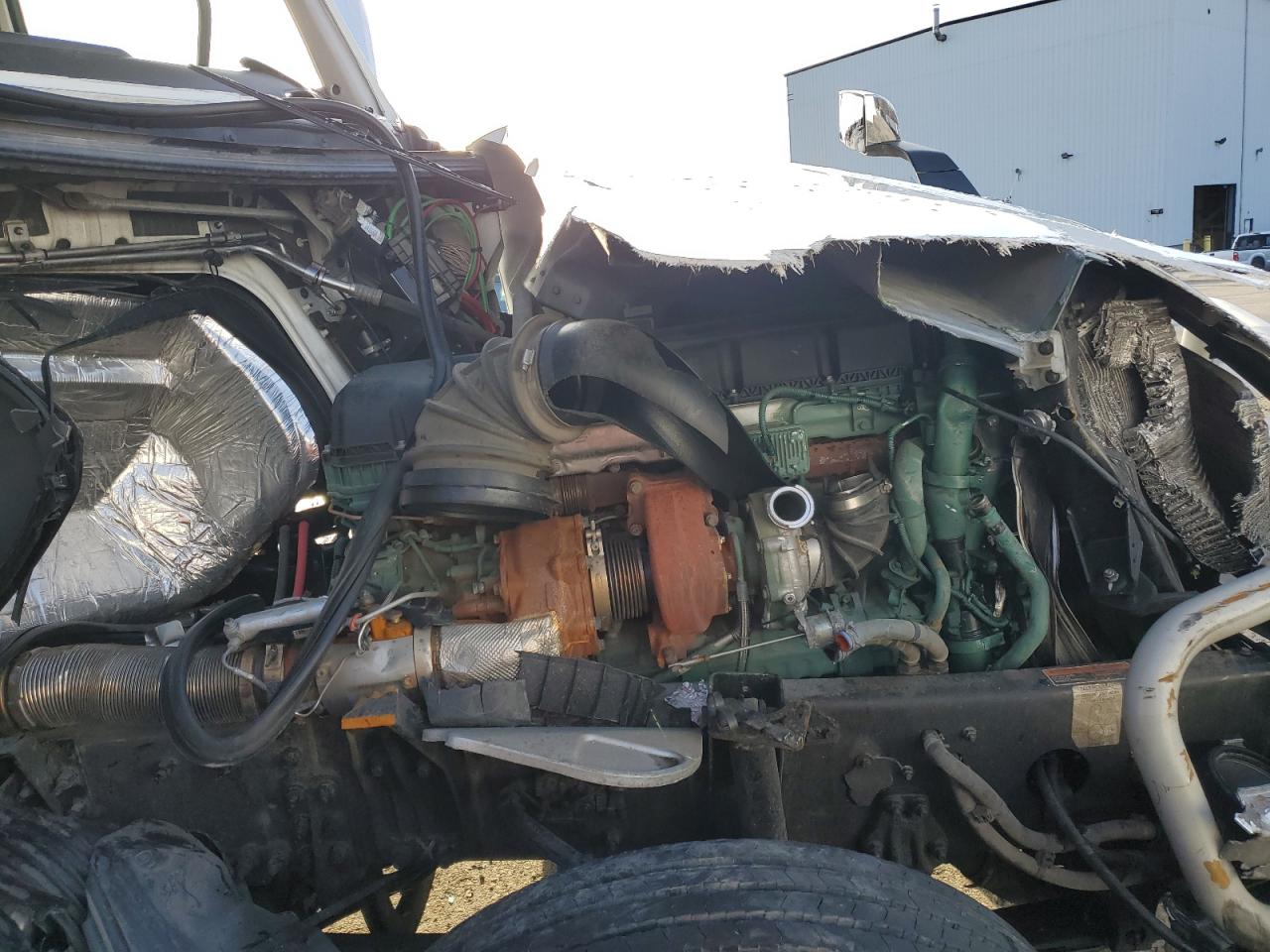 2024 VOLVO VN VNL VIN:4V4NC9EH5RN637566