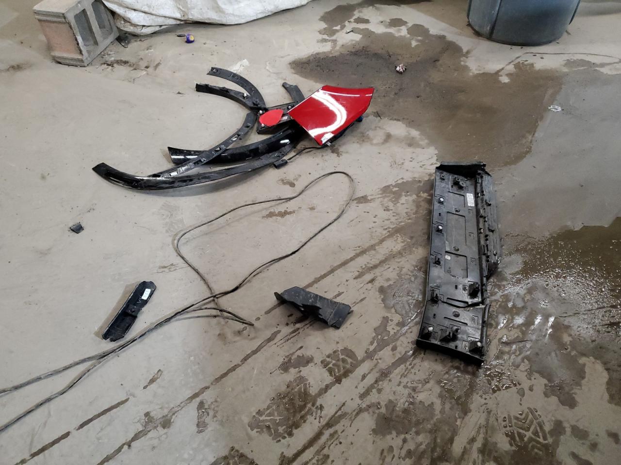 2024 CADILLAC LYRIQ LUXURY VIN:1GYKPRRL1RZ116641