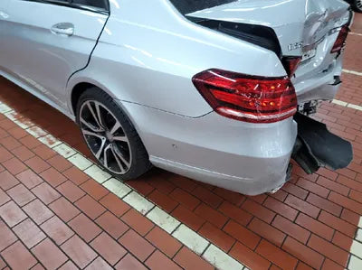 2015 Mercedes-Benz E 220 WDDHF0AB4FB168115 VIN:WDDHF0AB4FB168115