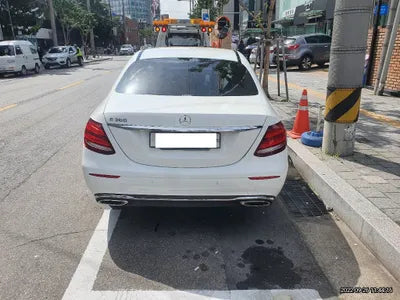 2019 Mercedes-Benz E 300 WDDZF4JB9KA577125 VIN:WDDZF4JB9KA577125