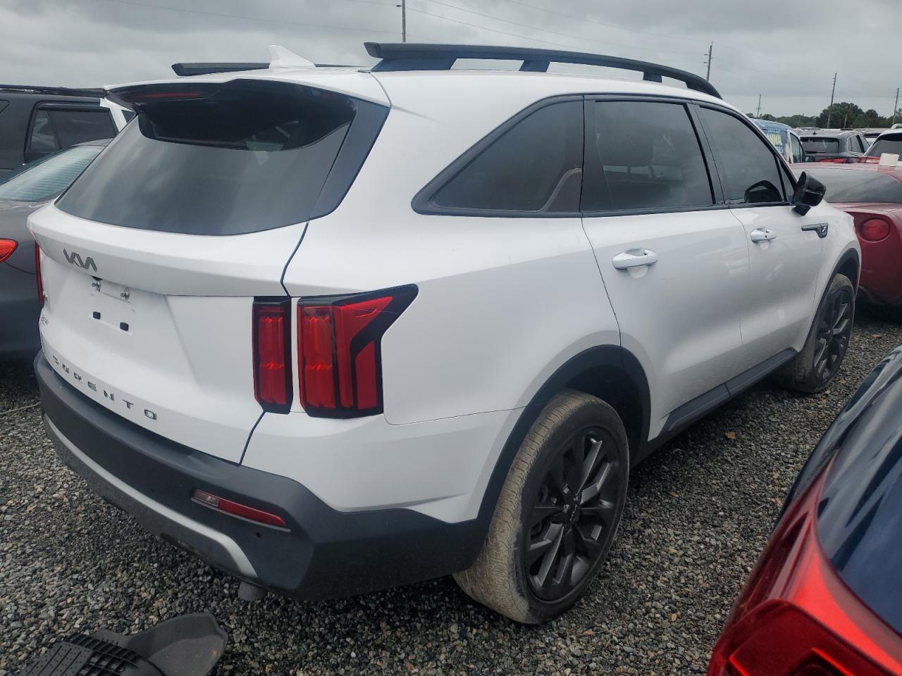 2022 KIA SORENTO SX VIN:5XYRKDLF1NG133893
