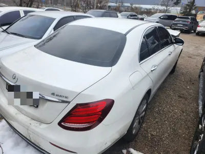 2018 Mercedes-Benz E 220 WDDZF0EB5JA438997 VIN:WDDZF0EB5JA438997