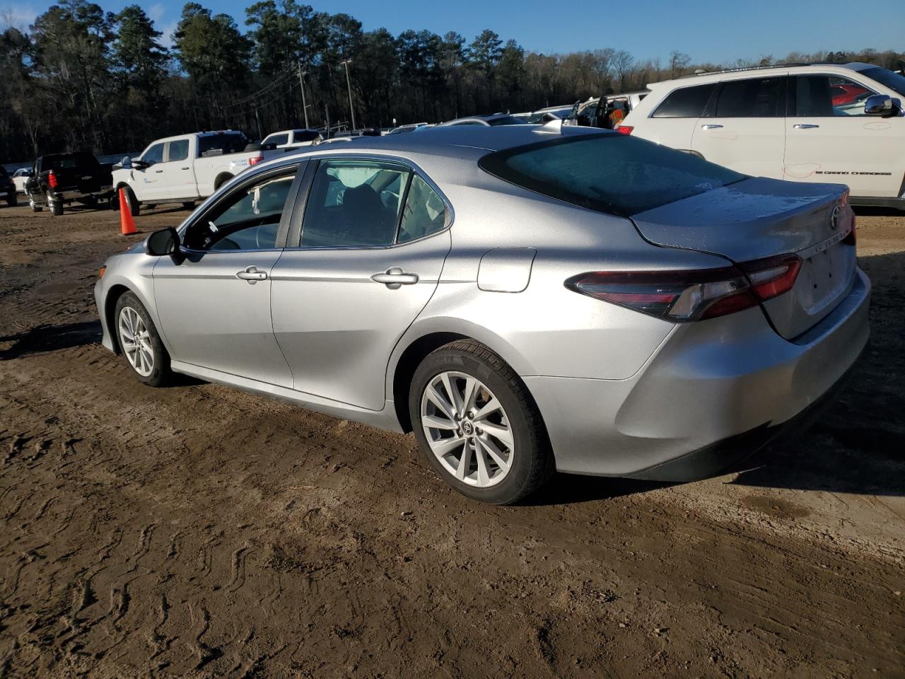 2022 TOYOTA CAMRY LE VIN:4T1C11AK3NU623060
