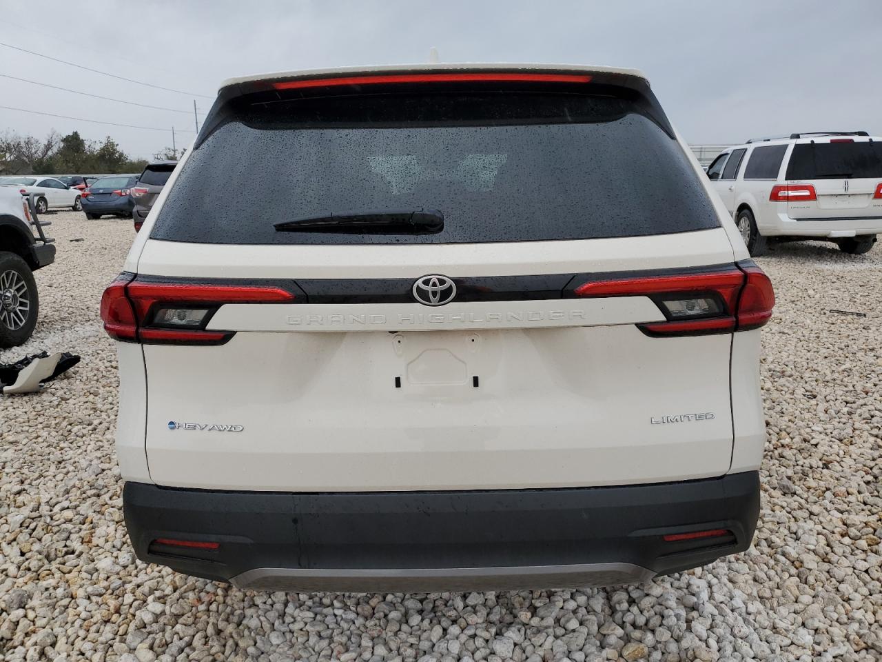 2024 TOYOTA GRAND HIGHLANDER XLE VIN:5TDACAB5XRS023046