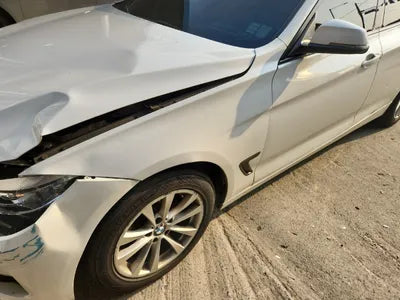 2016 BMW 320 WBA8Y7109GGJ86574 VIN:WBA8Y7109GGJ86574