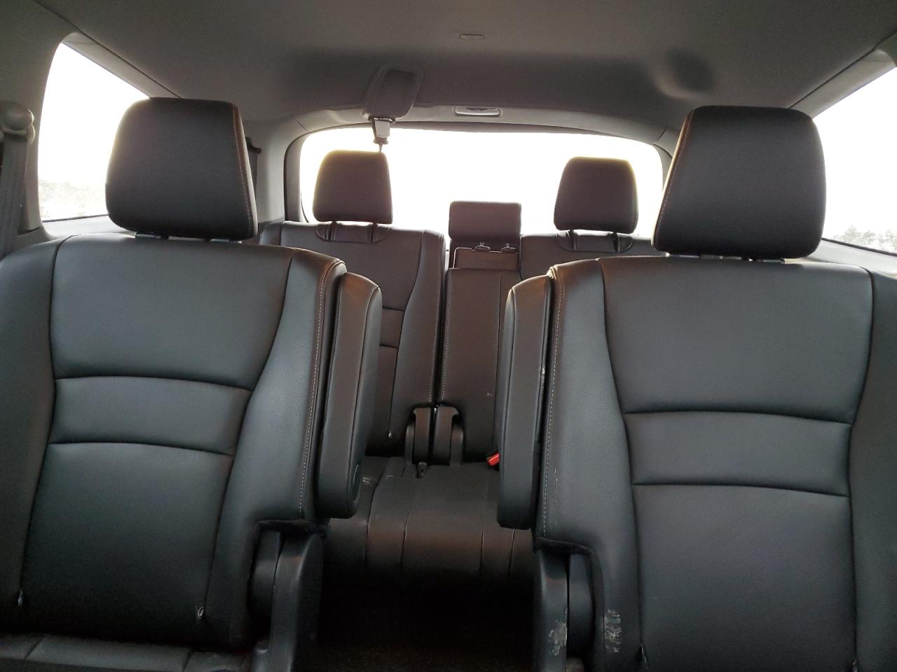 2022 HONDA PILOT TOURING VIN:5FNYF6H64NB014327