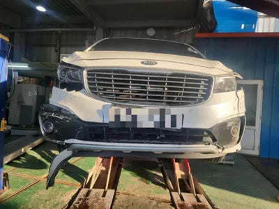 2017 Kia Carnival VIN: