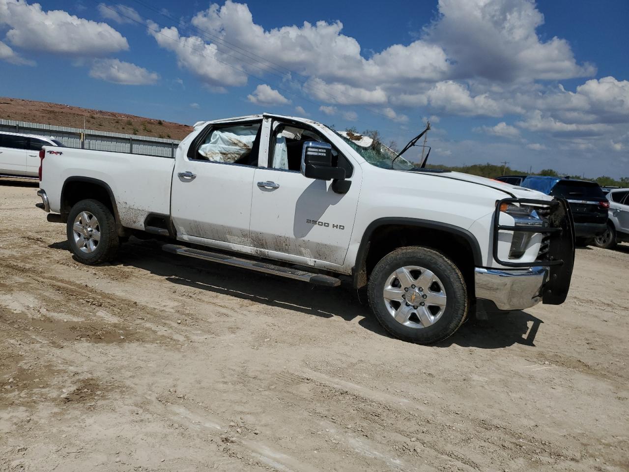 2022 CHEVROLET SILVERADO K3500 LTZ VIN:1GC4YUEY1NF174440