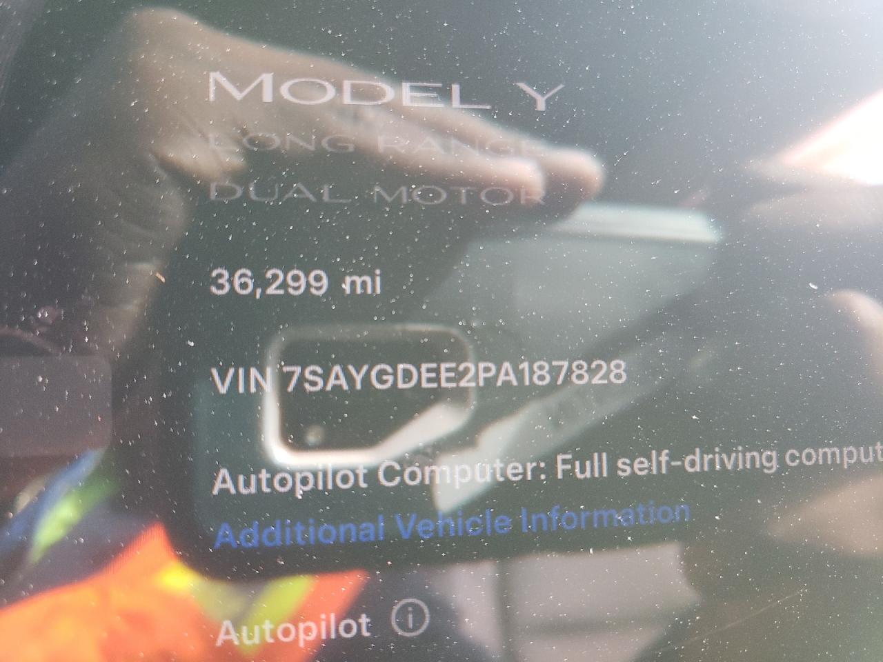 2023 TESLA MODEL Y  VIN:7SAYGDEE2PA187828