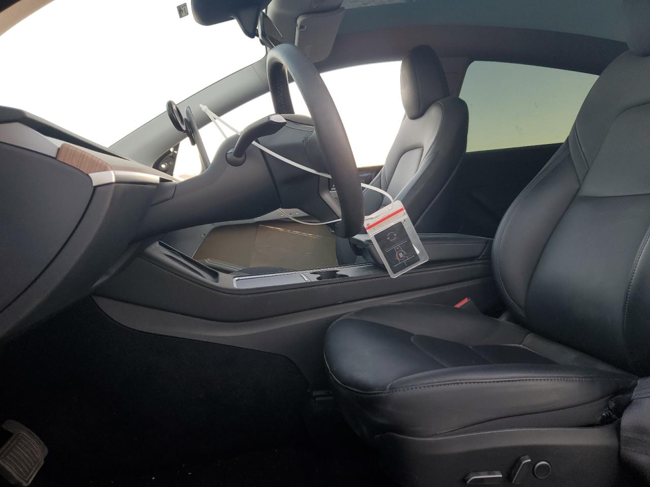2023 TESLA MODEL Y  VIN:7SAYGAEE8PF980052