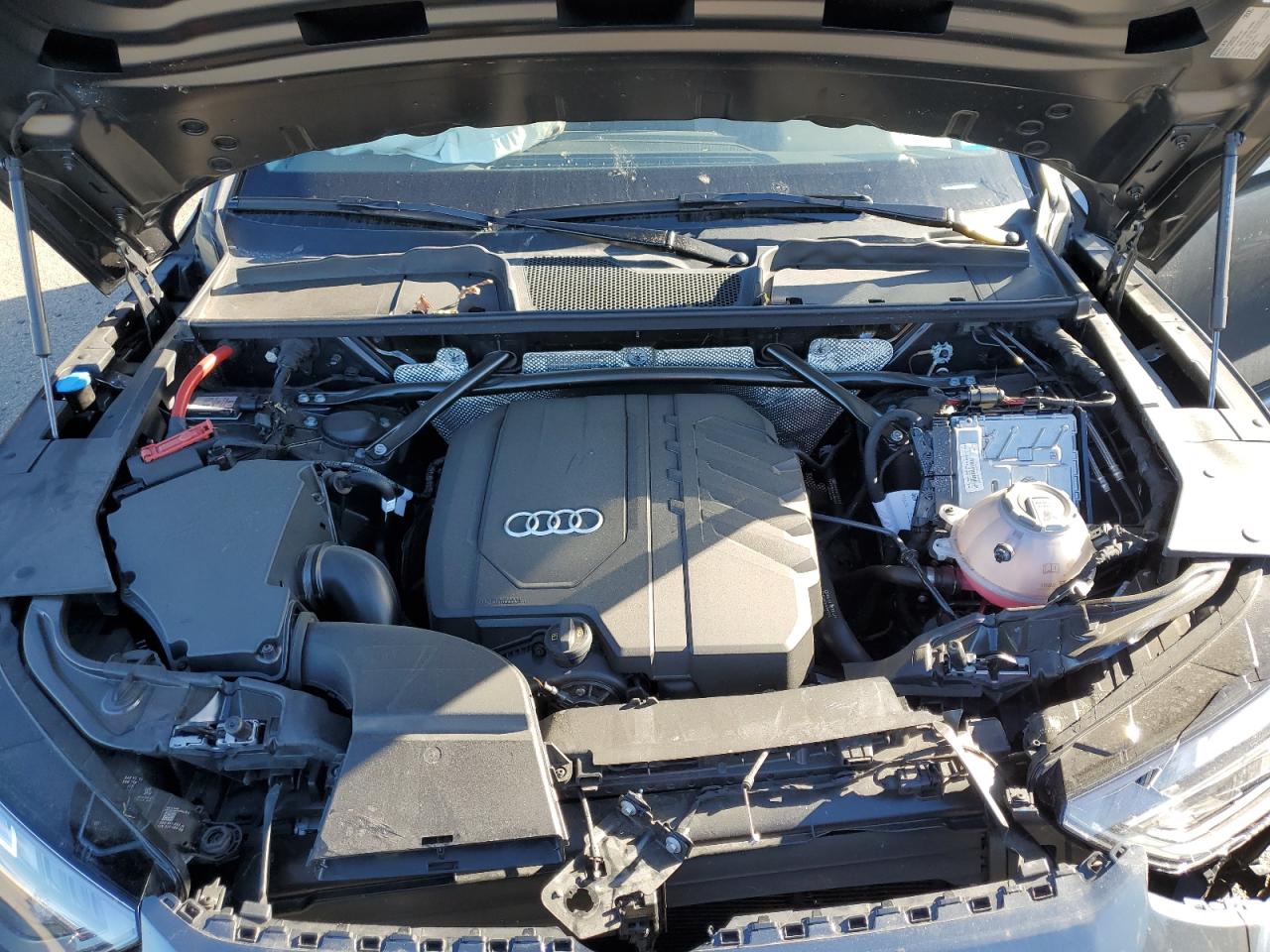 2024 AUDI Q5 PREMIUM 45 VIN:WA1GAAFY7R2047181