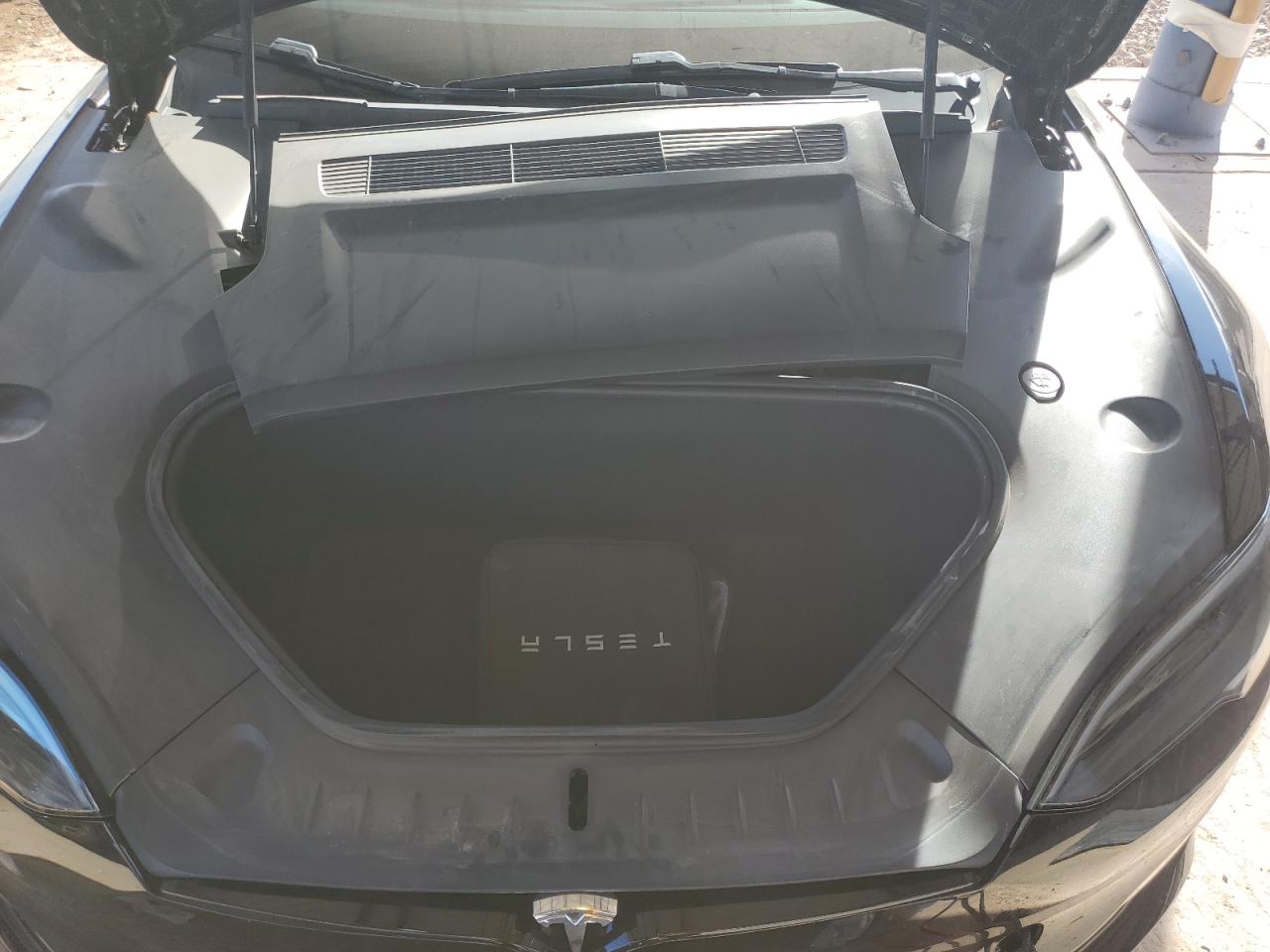 2022 TESLA MODEL S  VIN:5YJSA1E51NF474743