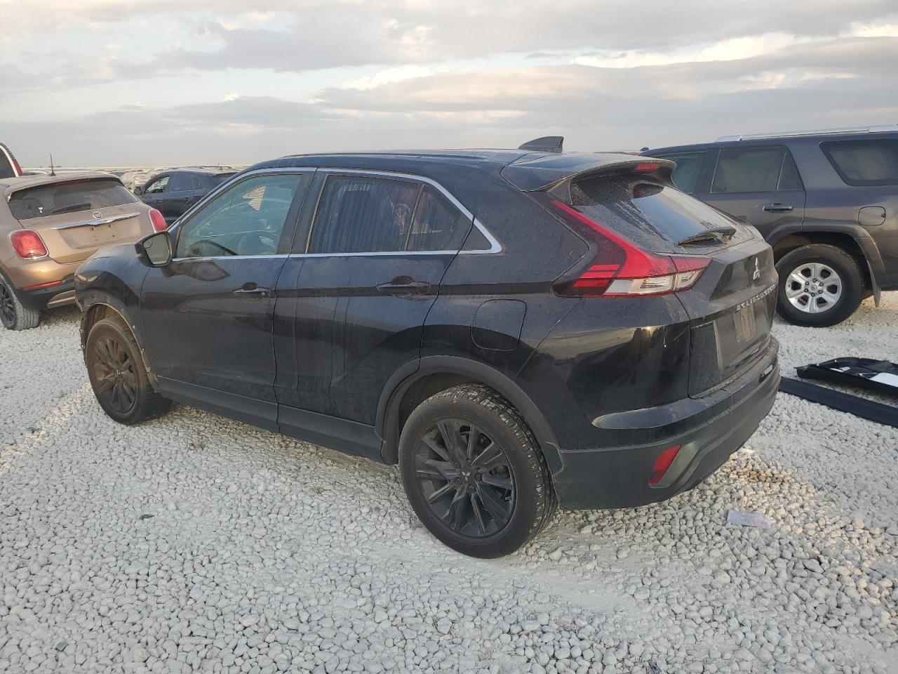 2023 MITSUBISHI ECLIPSE CROSS LE VIN:JA4ATVAA4PZ001880