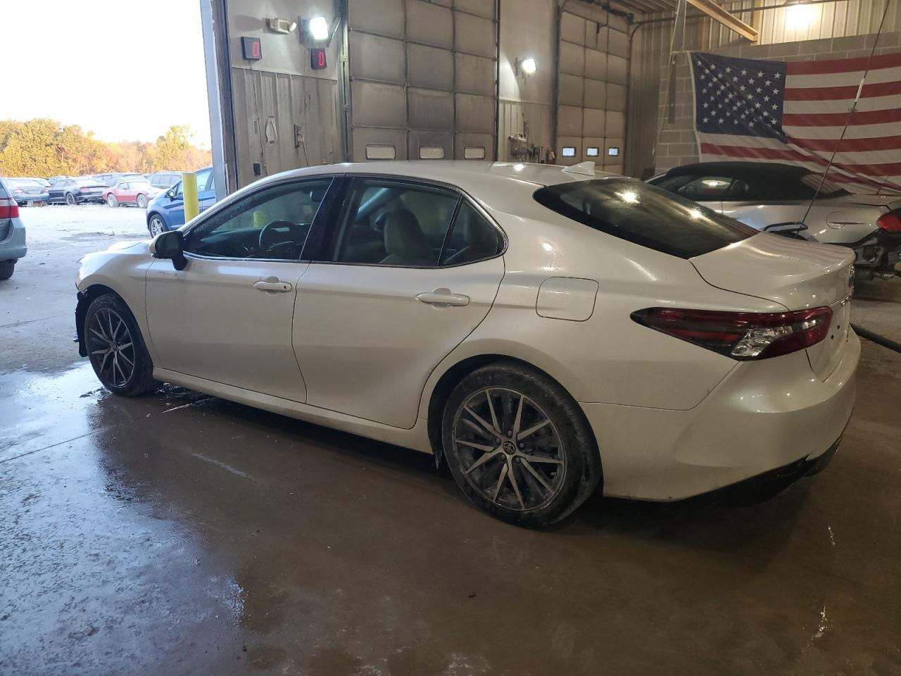 2022 TOYOTA CAMRY XLE VIN:4T1F31AK3NU585465