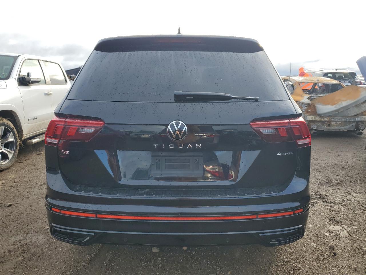 2022 VOLKSWAGEN TIGUAN SE R-LINE BLACK VIN:3VV8B7AX2NM148304