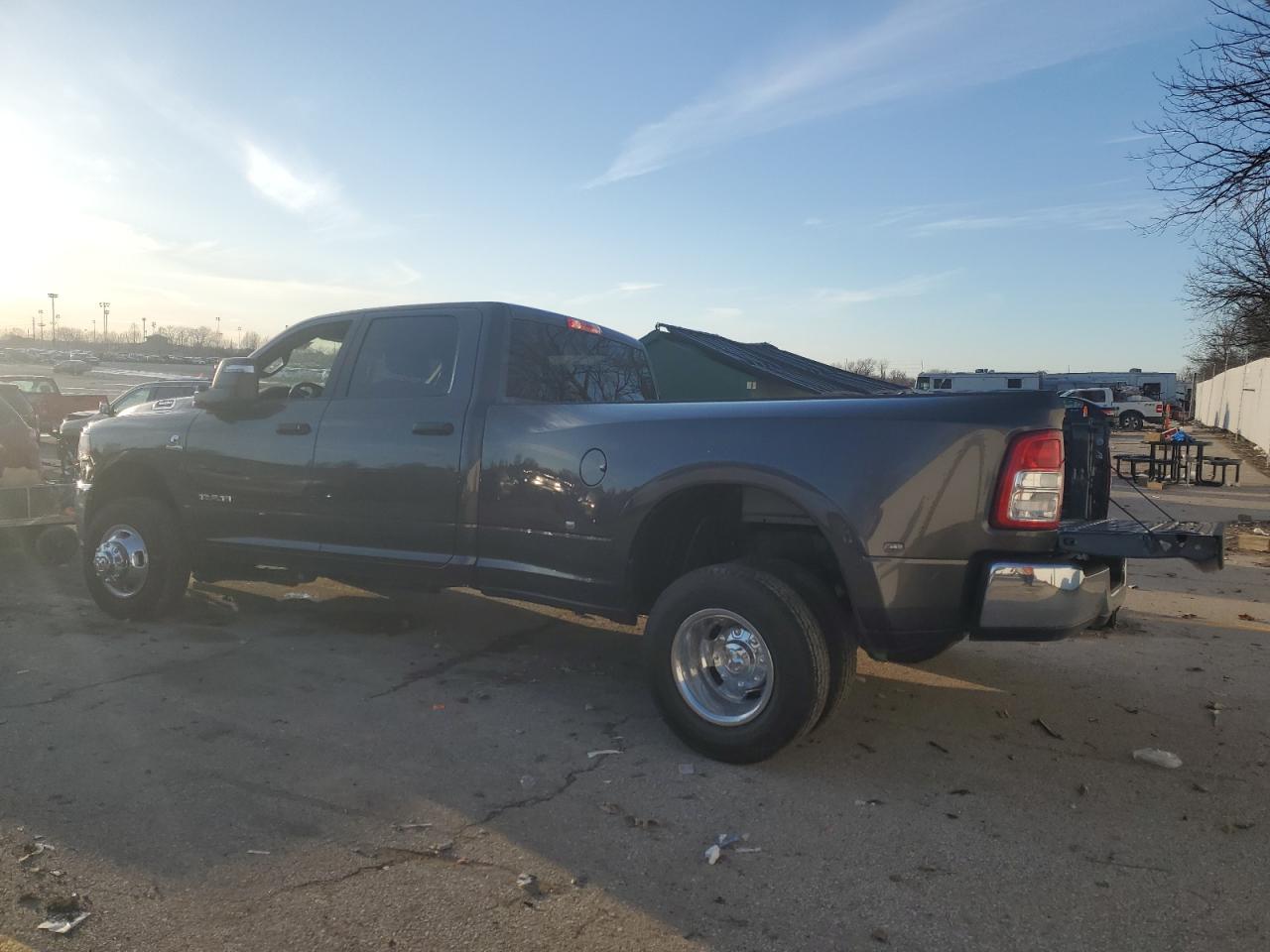 2024 RAM 3500 BIG HORN VIN:3C63RRHL6RG404782