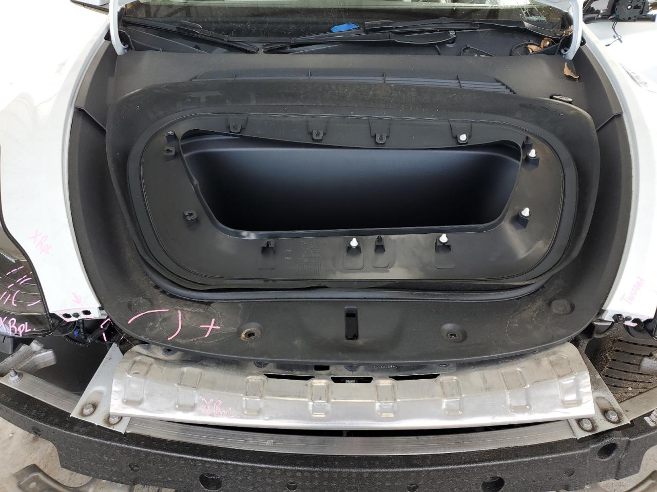 2024 TESLA MODEL Y  VIN:7SAYGDEE9RA225736