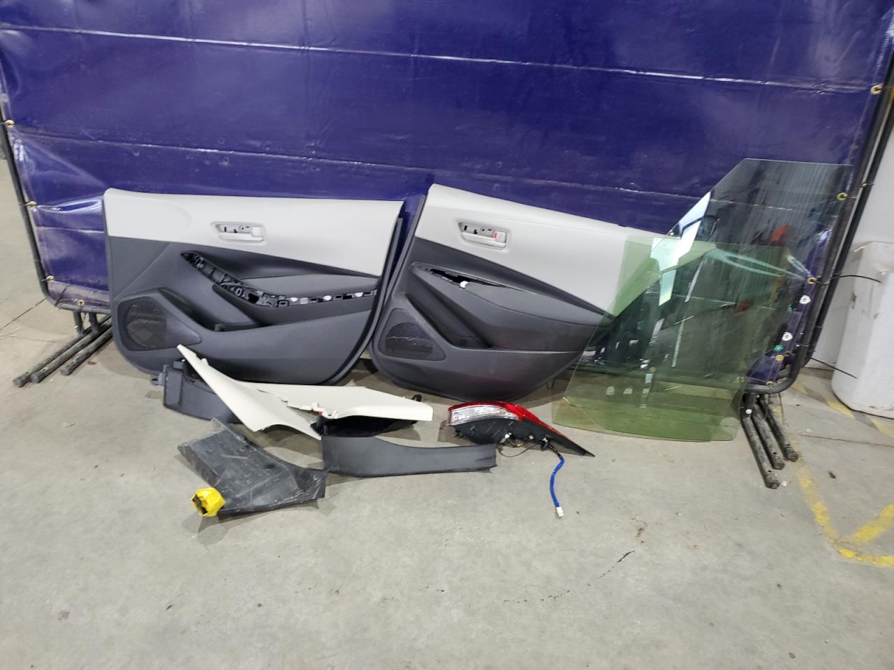 2024 TOYOTA COROLLA LE VIN:JTDBDMHE6R3015036