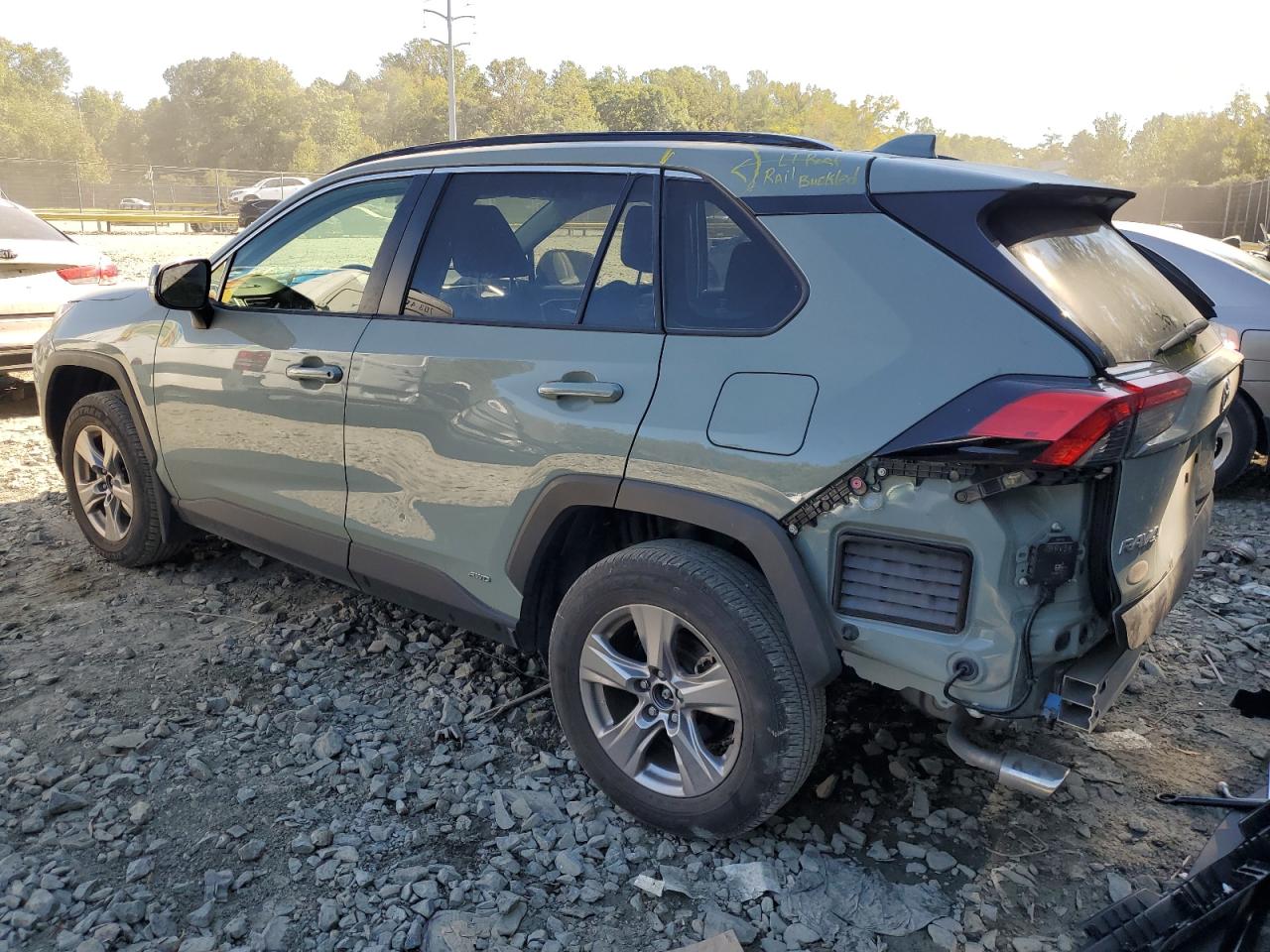 2022 TOYOTA RAV4 XLE VIN:JTMRWRFV3ND146082