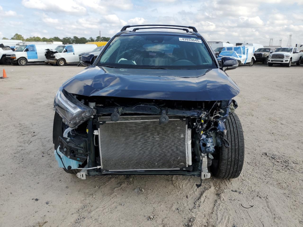 2024 TOYOTA RAV4 XLE PREMIUM VIN:2T3C1RFV3RW301596